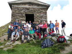 135° di fondazione del CAI Verbano: 1° appuntamento 'in montagna' - davanti alla Cappella sul Pizzo Marona
