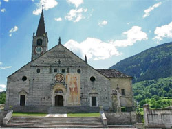 Il CAI Verbano con il Giovanile del CAI Frascati: Valle Antigorio, la chiesa di San Gaudenzio a Baceno