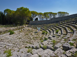 Il CAI  Verbano sull’Altopiano degli Iblei: l'anfiteatro greco di Palazzolo Akreide 