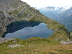 CAI Verbano - Da Bosco Gurin (TI) a Fondovalle (Val Formazza): il lago Superiore, splendido color cobalto