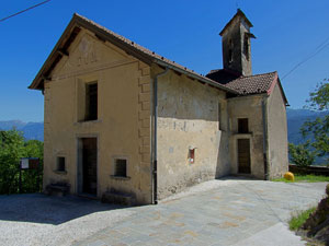 CAI Verbano - Il Grand Tour del Lago Maggiore - Tappa Cannobio-Ascona (CH) insieme a Letteraltura: l'Oratorio di Cinzago con il caratteristico campanile triangolare